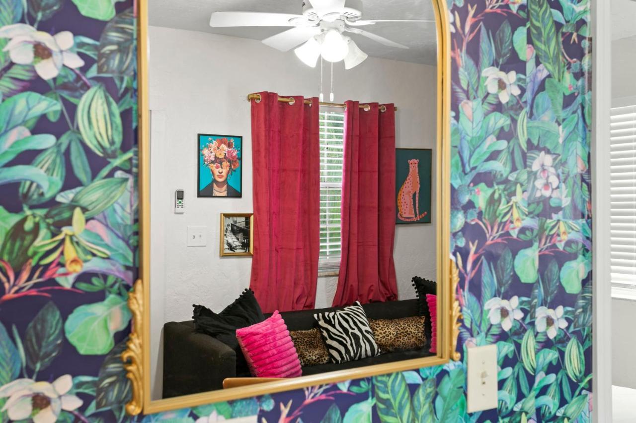 Bayside Safari 1Bed 1 Bath Apartment Тампа Екстериор снимка